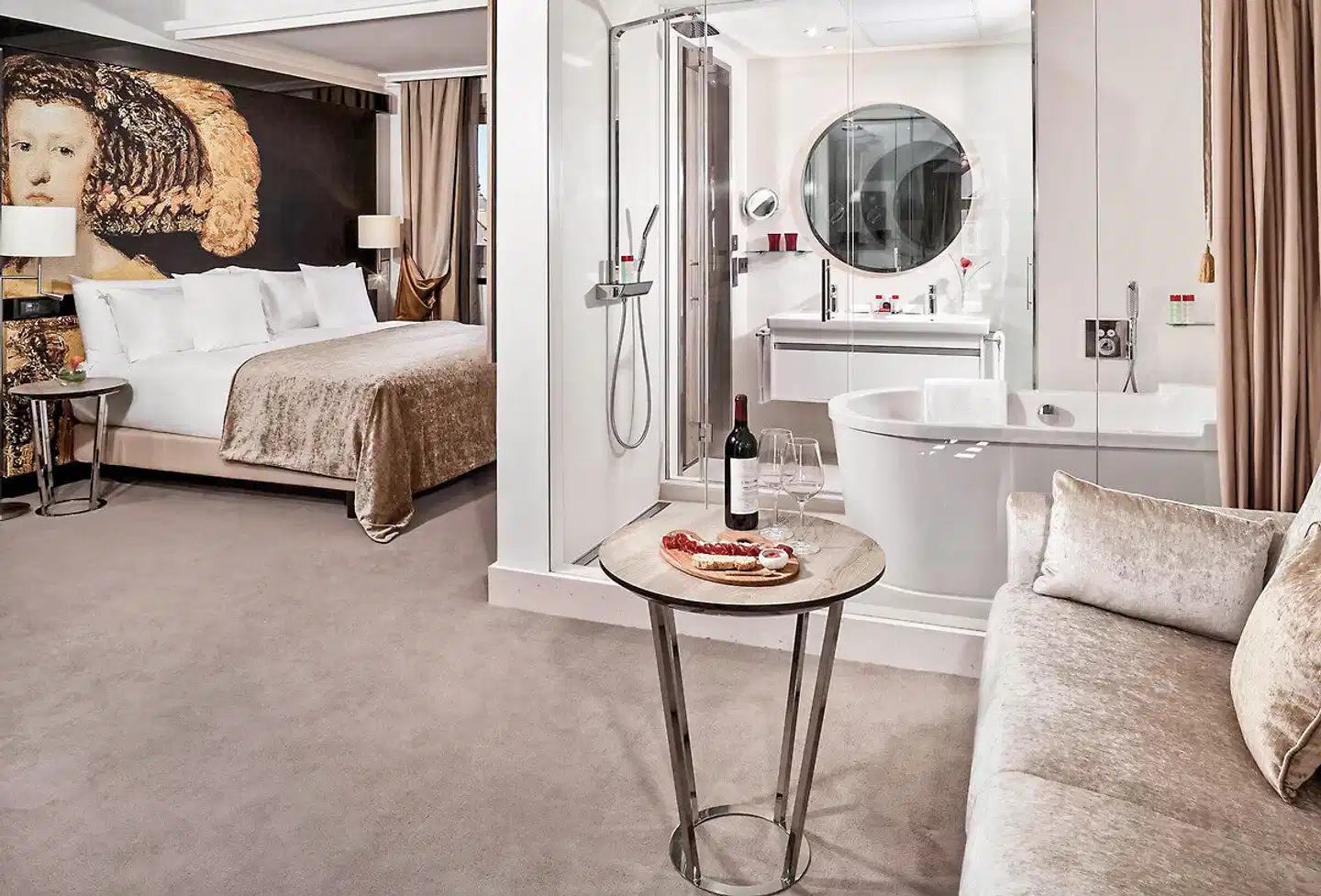 Palacio de los Duques, a Gran Melia Hotel Wohnbeispiel