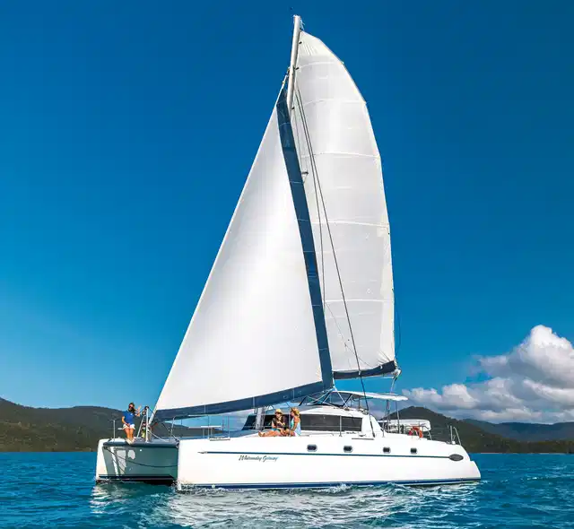 Segelabenteuer durch die Whitsunday Islands Sport und Entertainment