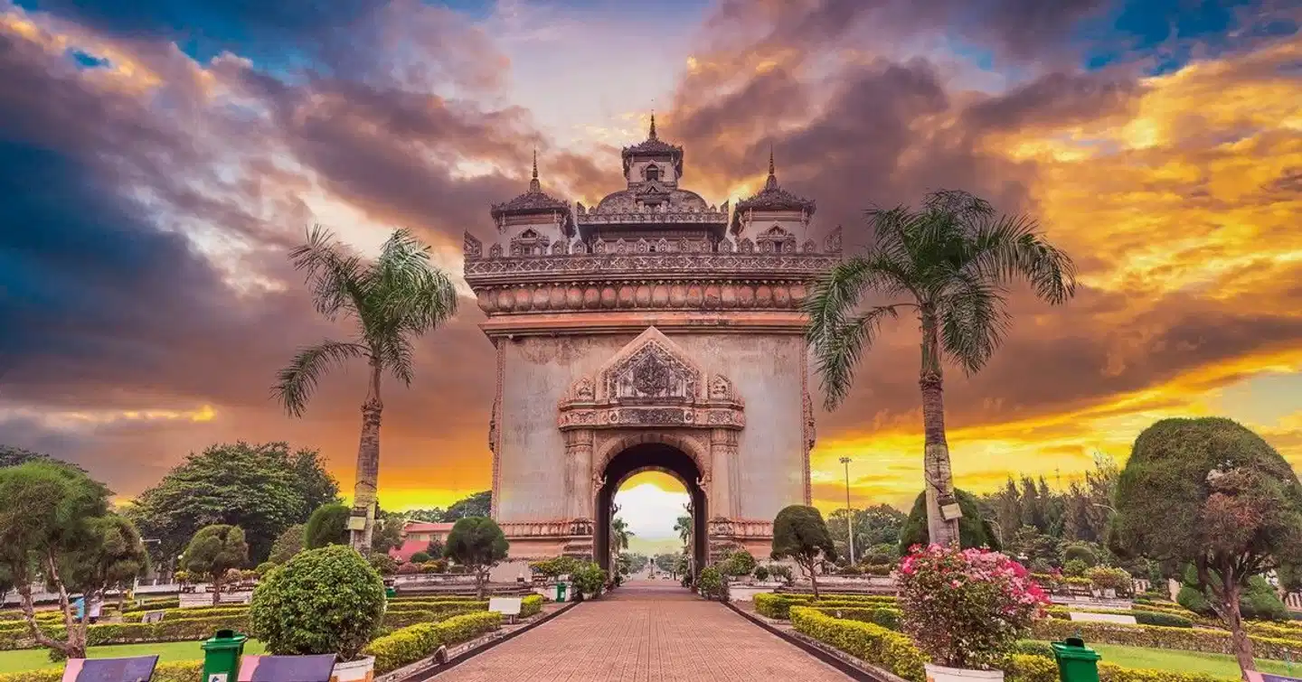 Laos - Natur und Kultur (Gruppenreise) Aussenansicht