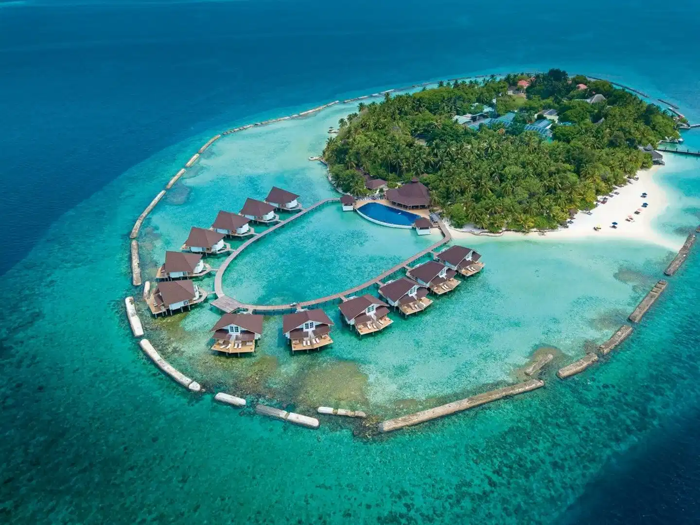 Ellaidhoo Maldives by Cinnamon Pool