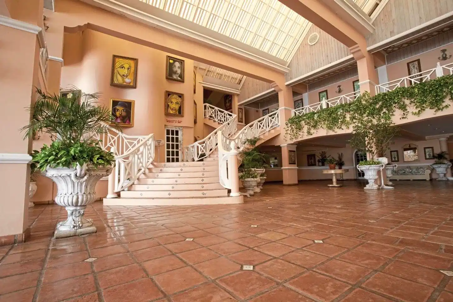 Coco Reef Resort & Spa Terrasse