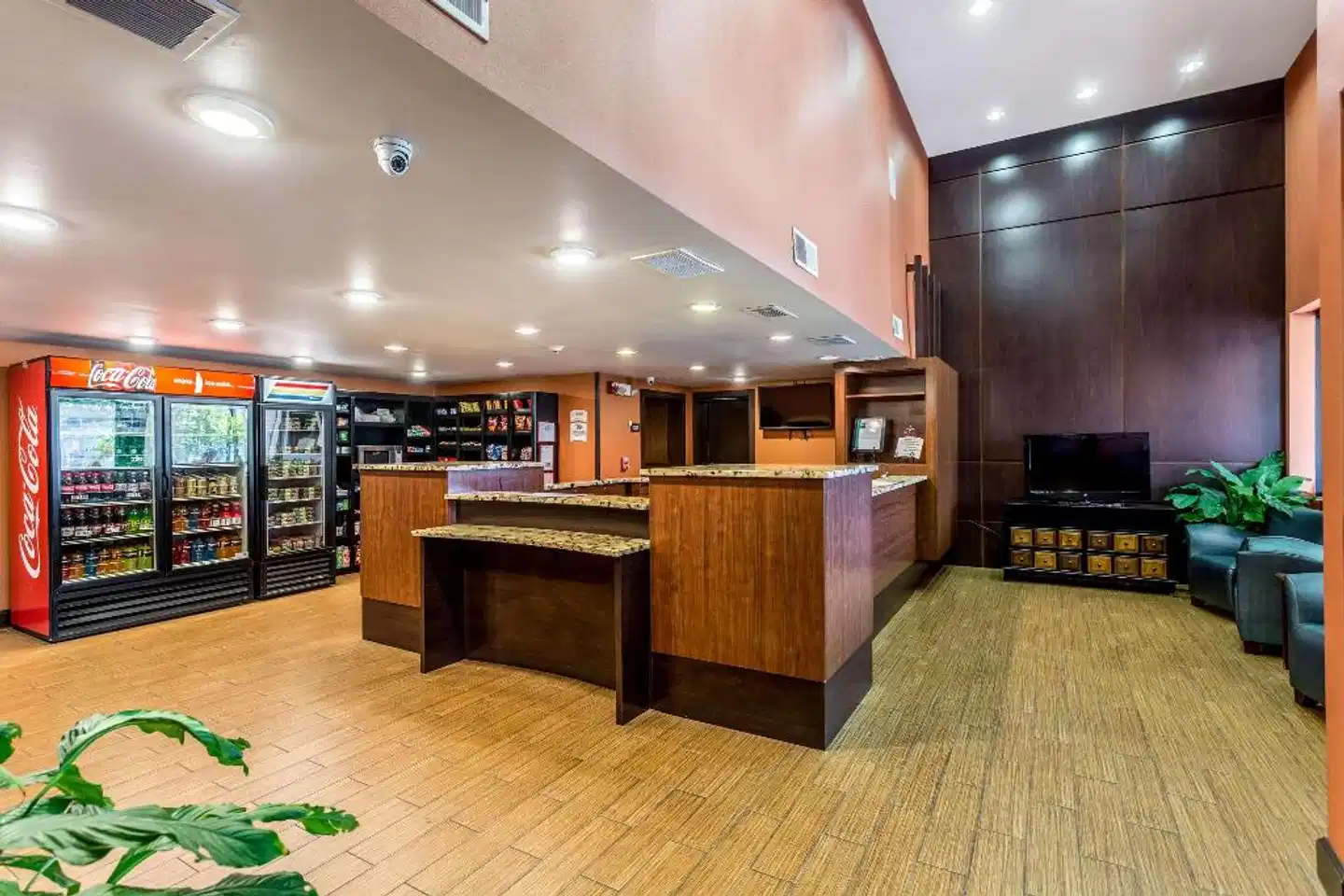 Comfort Inn & Suites Nashville Downtown - Stadium Lobby