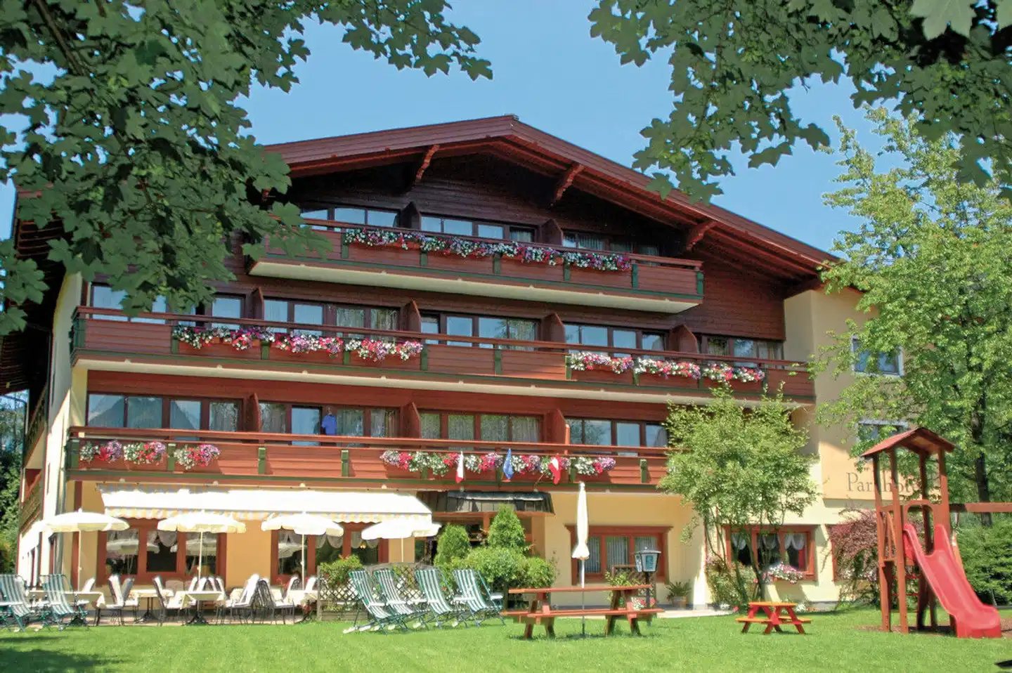 Parkhotel Kirchberg Aussenansicht