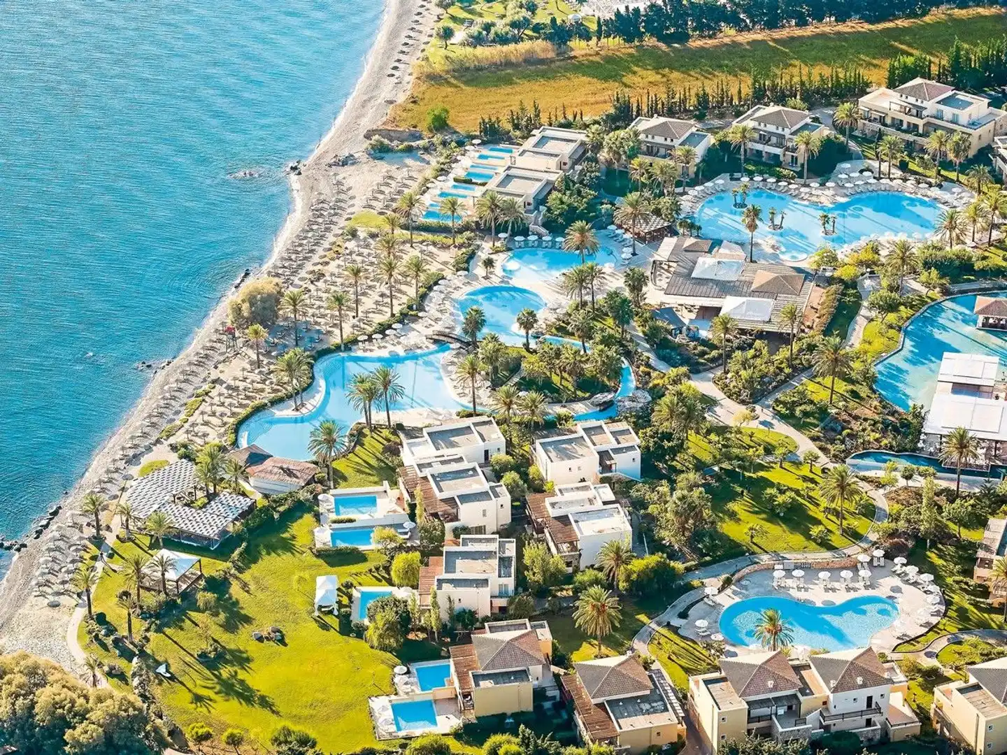 Grecotel LUX ME Aussenansicht