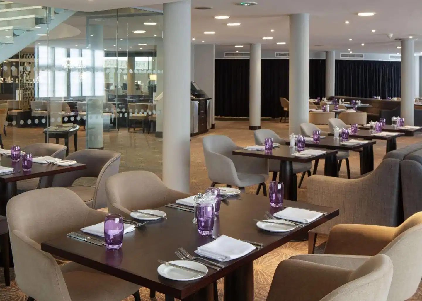 DoubleTree by Hilton London Heathrow Airport Restaurant