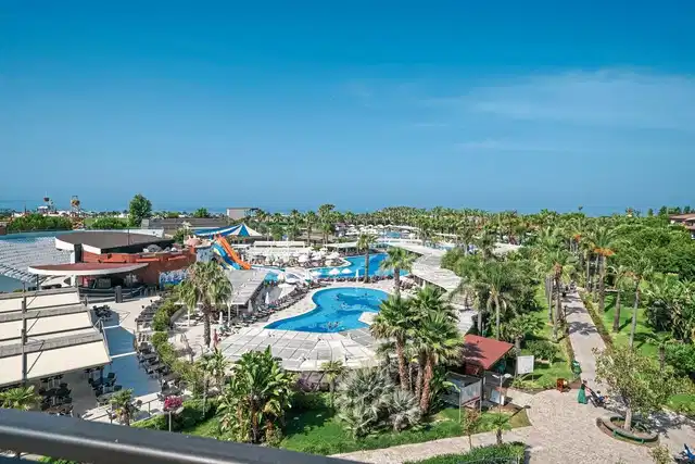 Calimera Serra Palace Aussenansicht