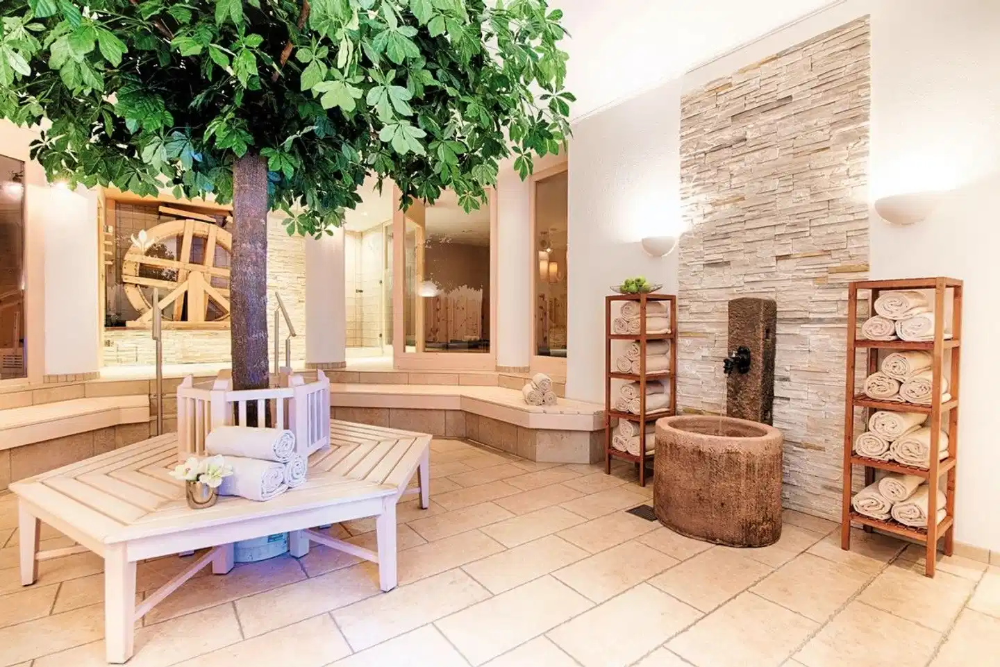 ACHAT Hotel SchreiberHof Aschheim Terrasse