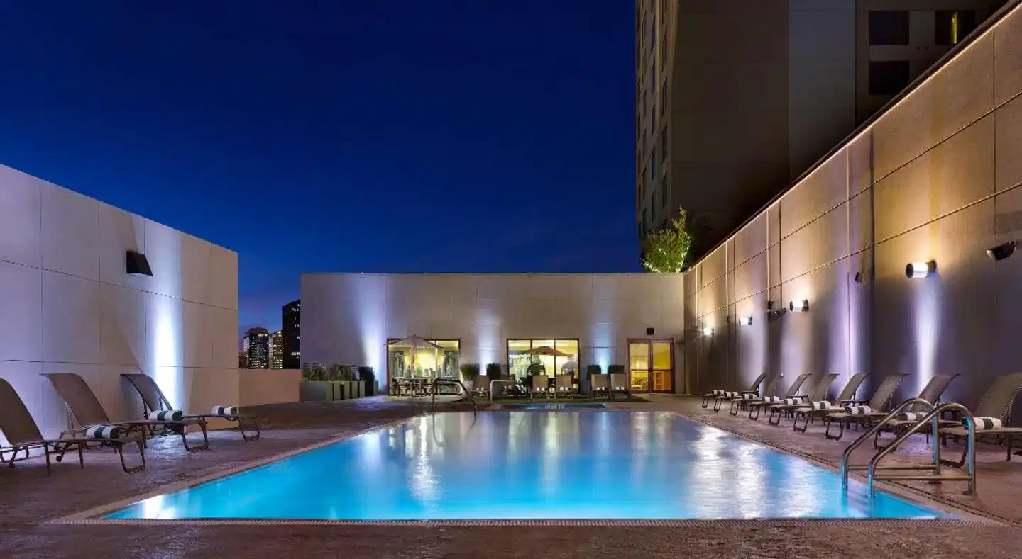 Hilton Austin Pool