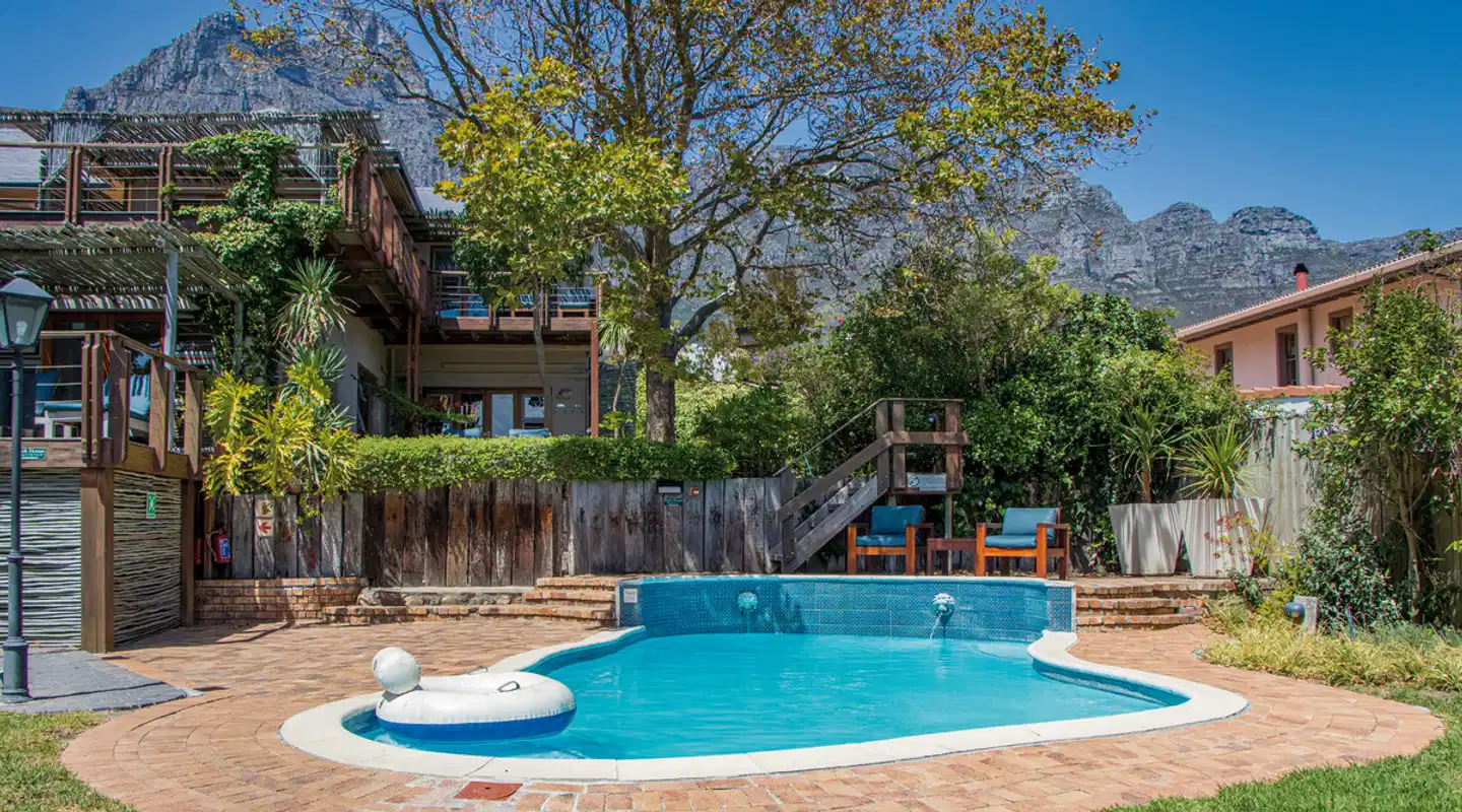 Village N Life: Camps Bay Retreat Pool