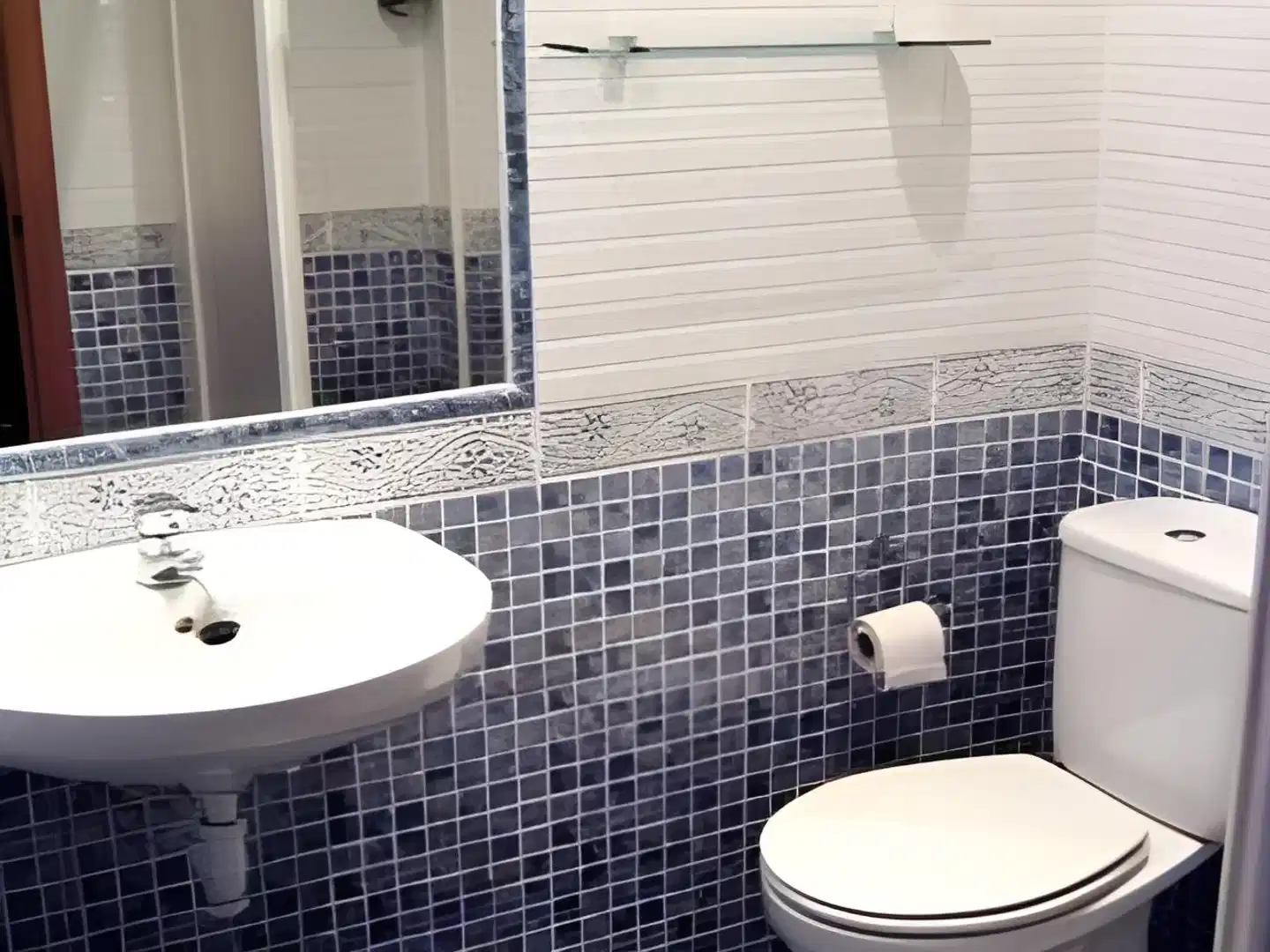 Pensión Don Claudio Badezimmer