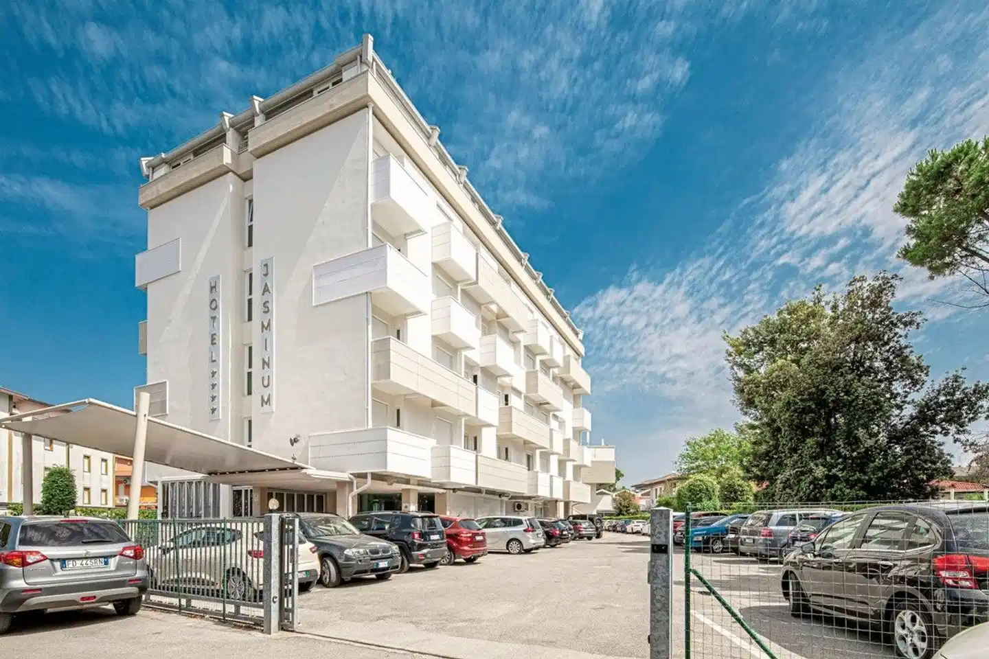 Jasminum Aussenansicht