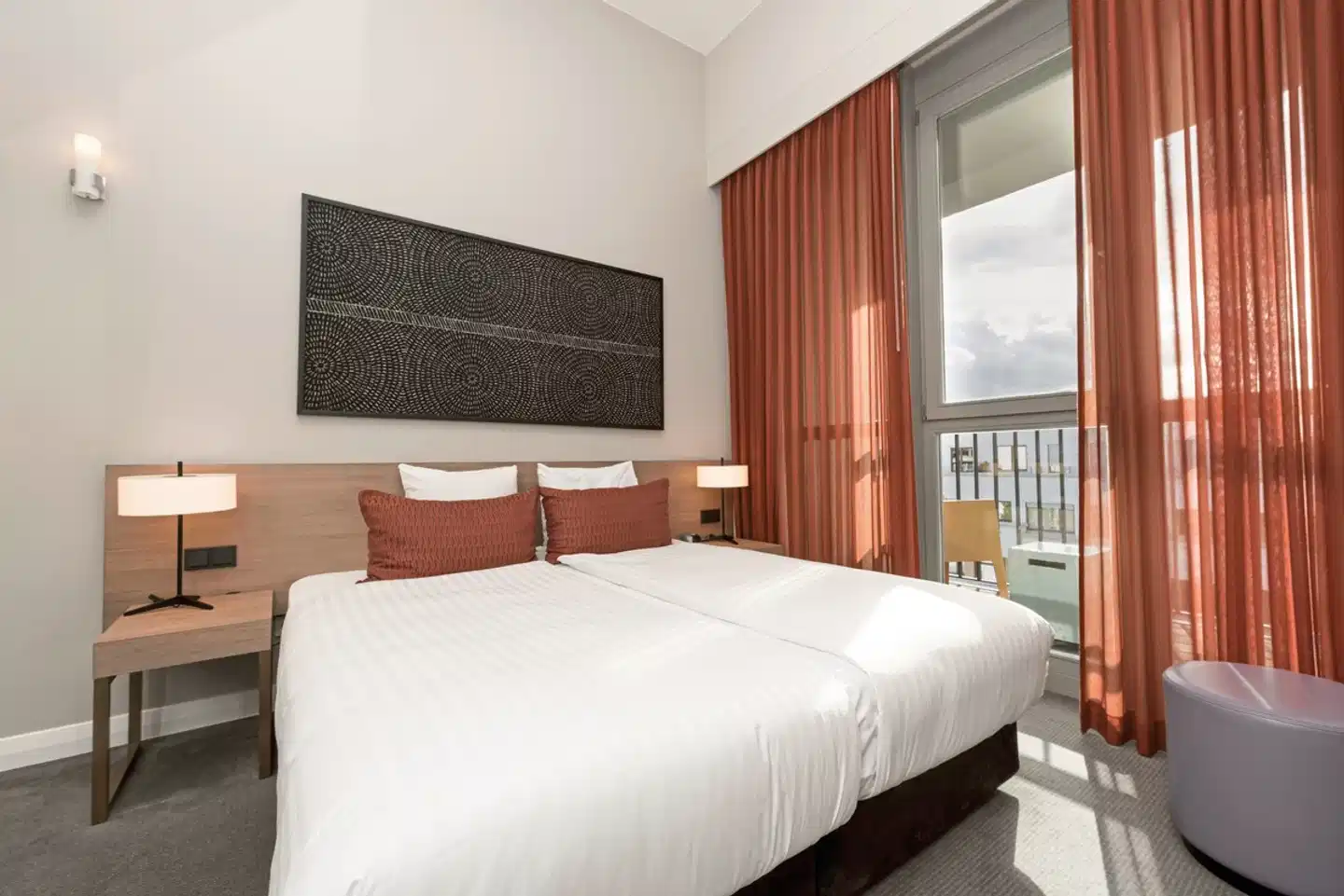 Adina Apartment Hotel Berlin Checkpoint Charlie Wohnbeispiel