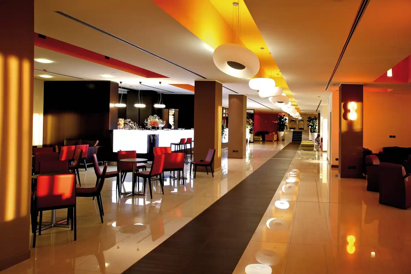 GH Avalon Sikani Resort Bar