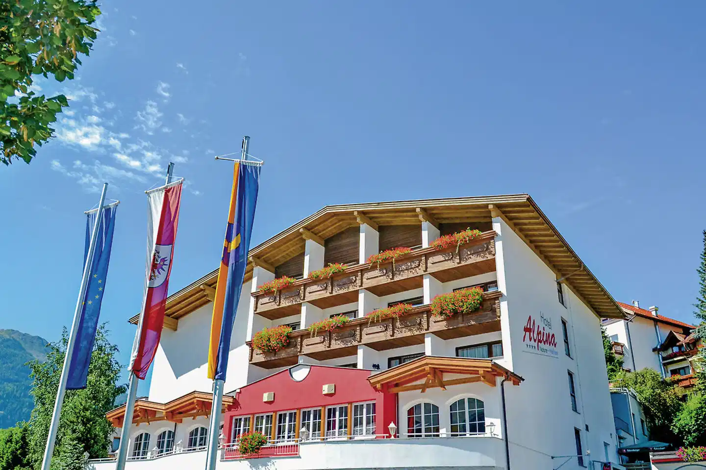 Alpina Resort Nature & Wellness Aussenansicht