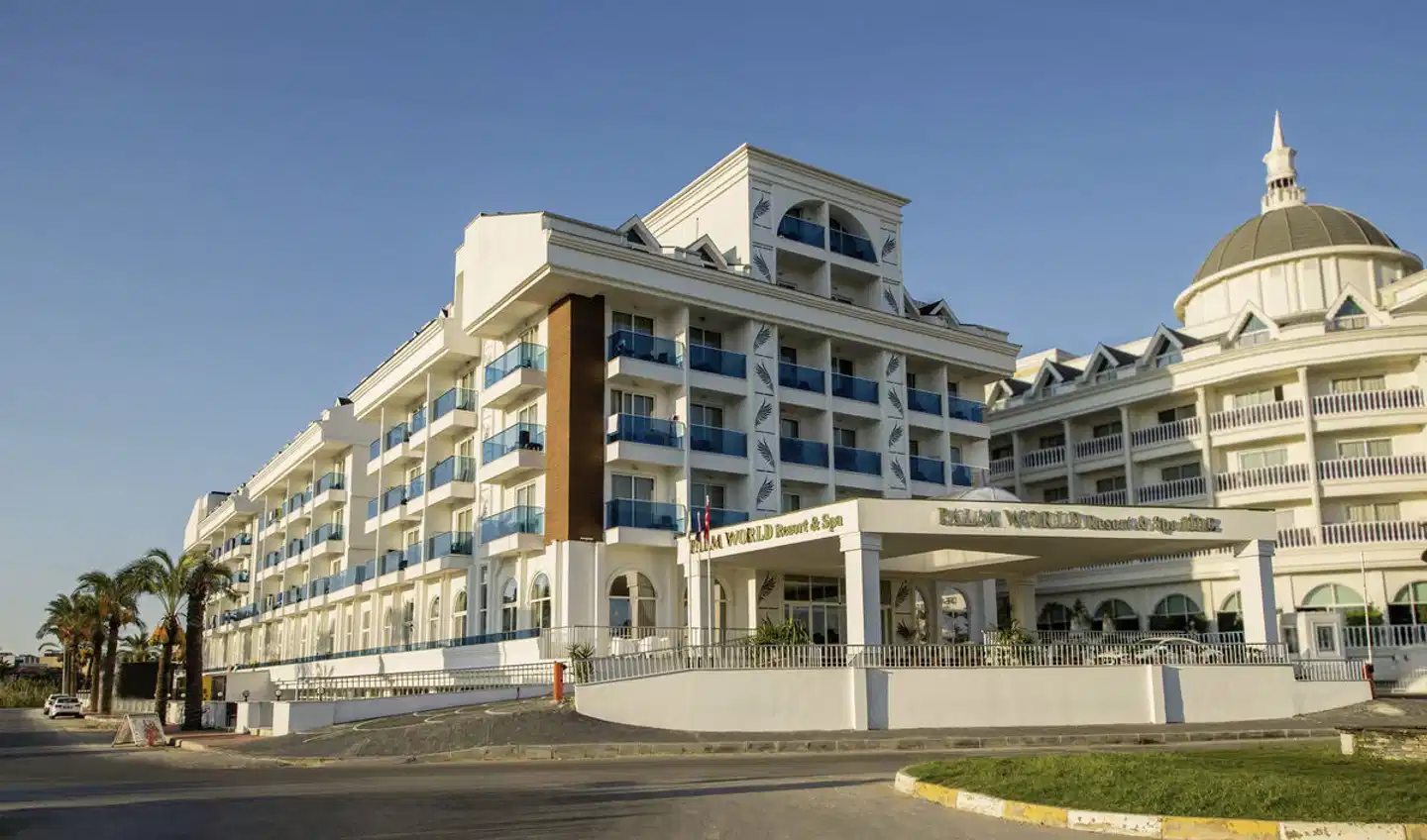 Palm World Side Resort & Spa Aussenansicht