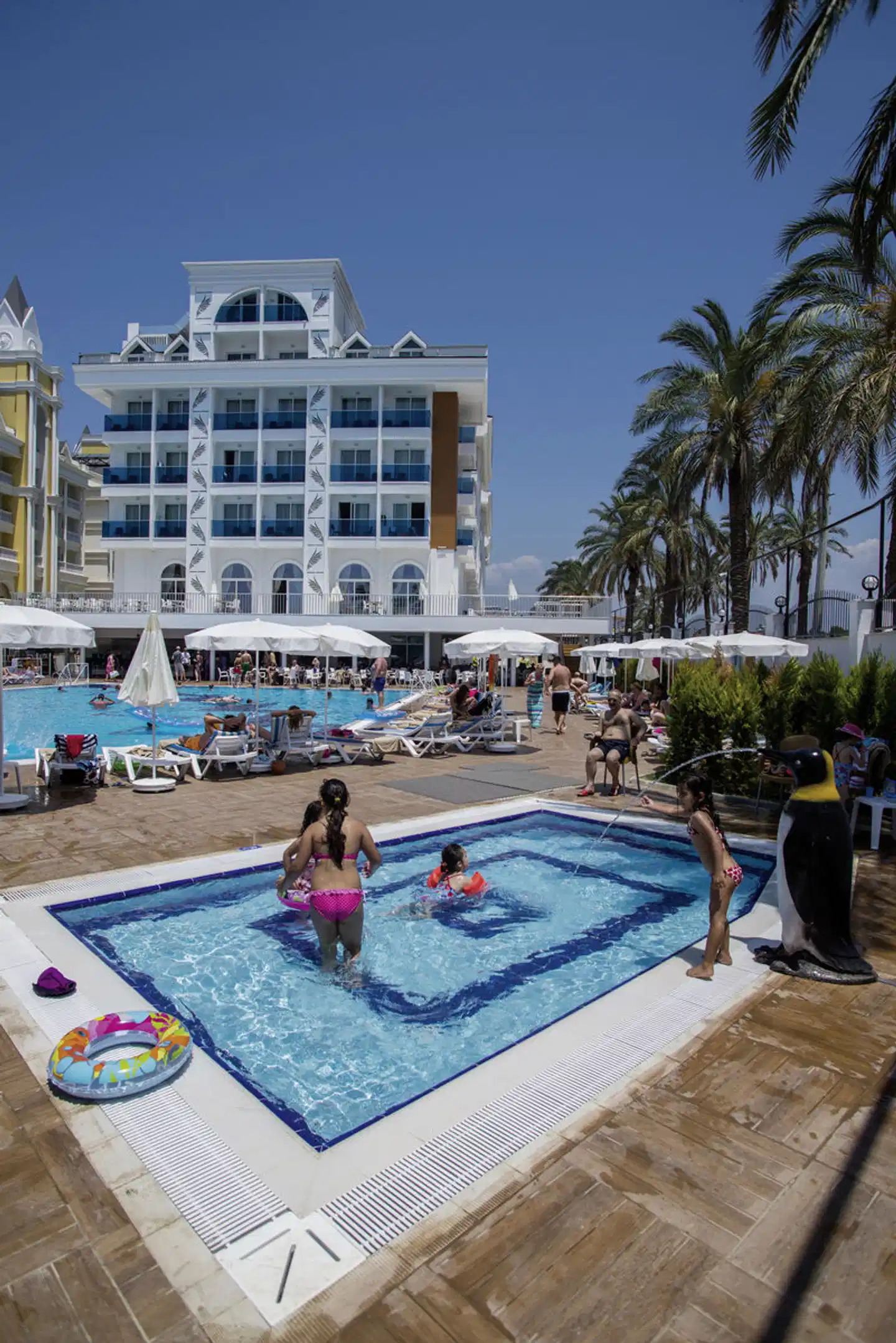 Palm World Side Resort & Spa Aussenansicht