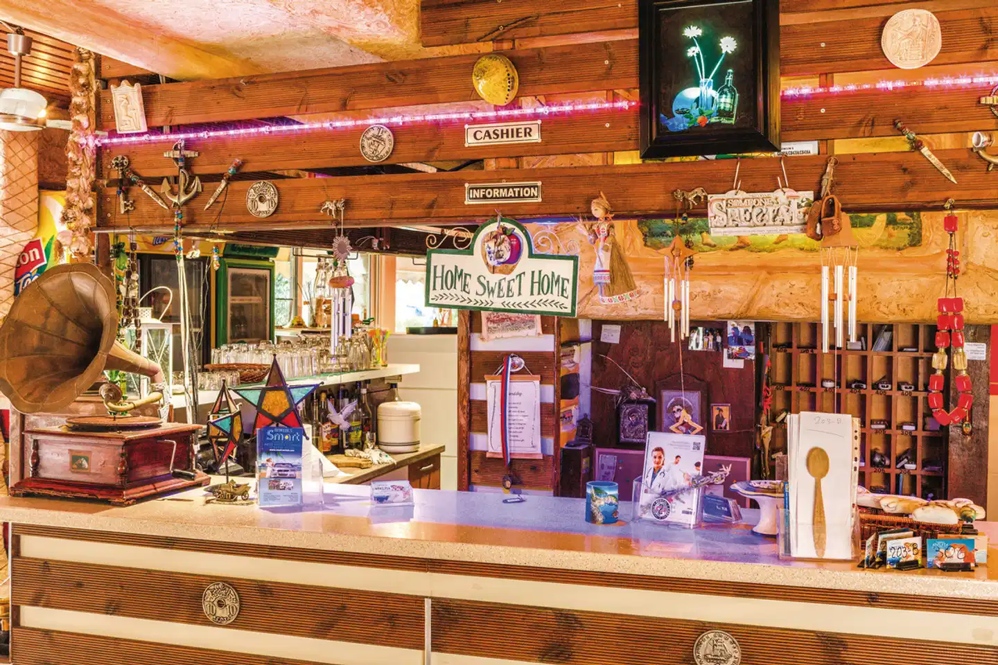 Georgina Inn Hotel Bar