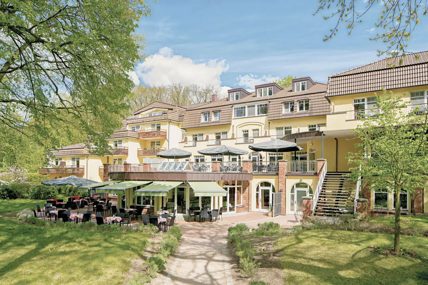 Kurhaus am Inselsee Aussenansicht