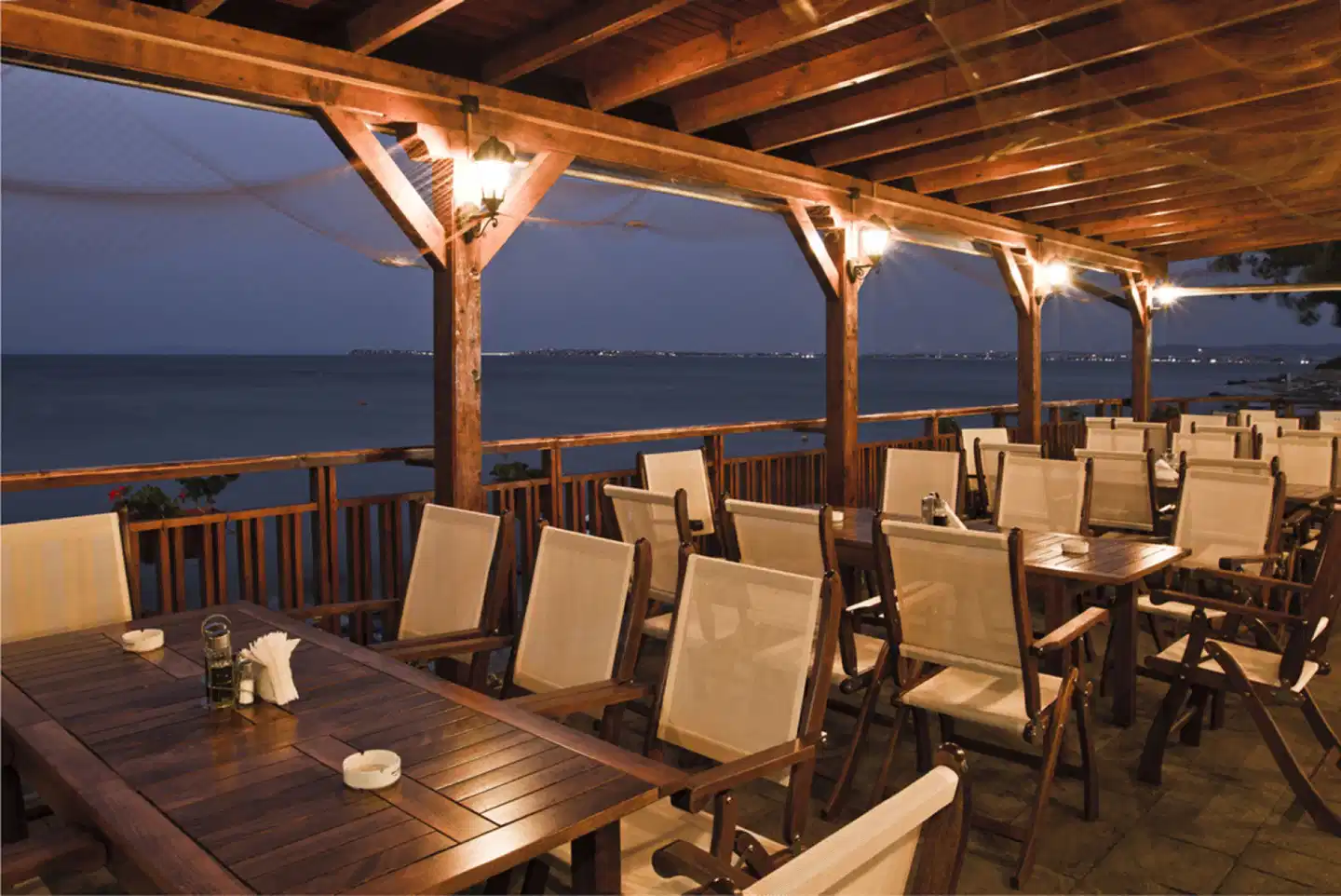 Garden of Eden Terrasse