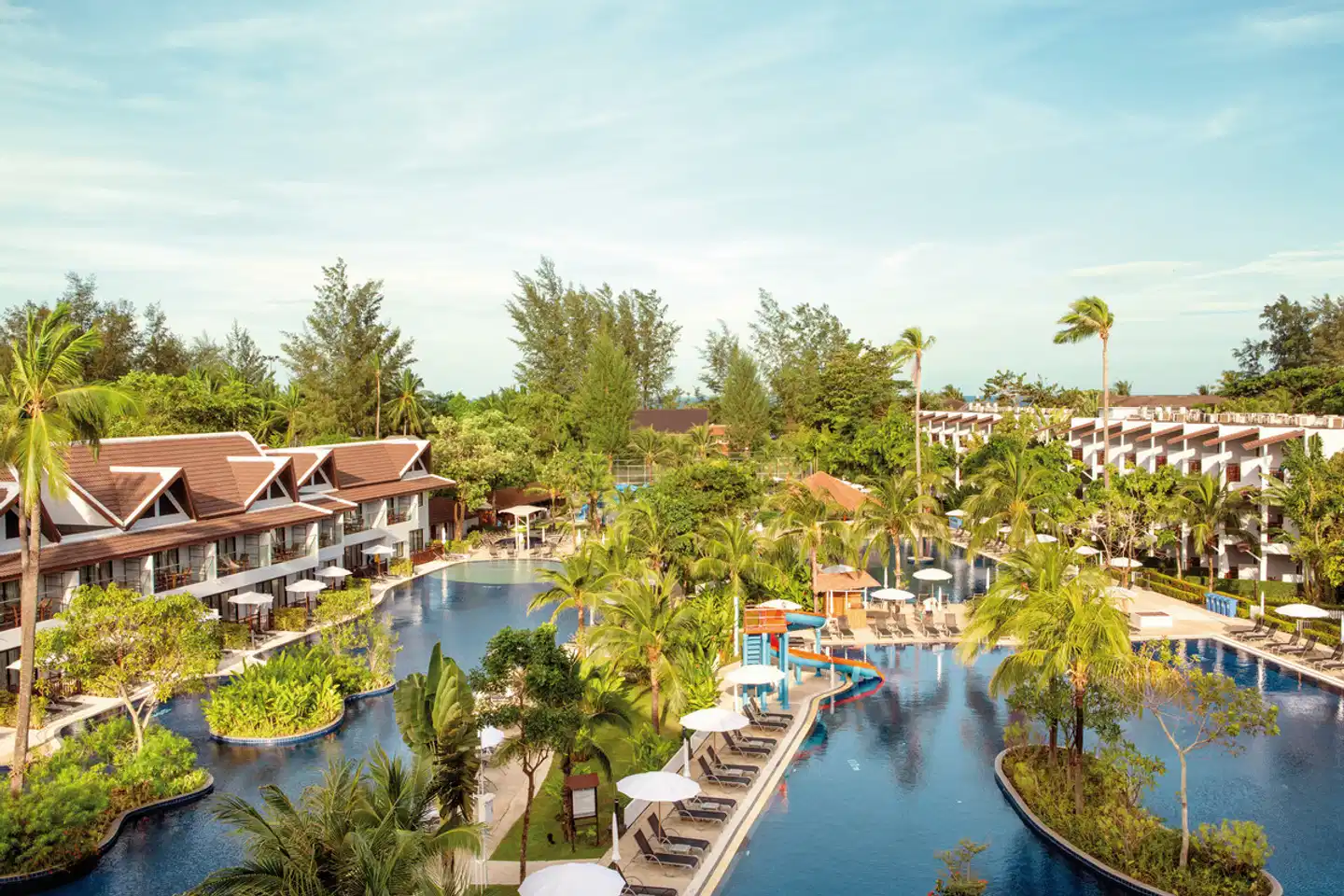 Sunwing Kamala Beach Aussenansicht