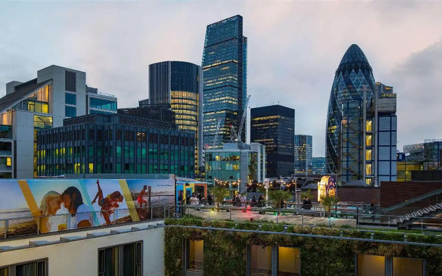 DoubleTree by Hilton London - Tower of London Terrasse
