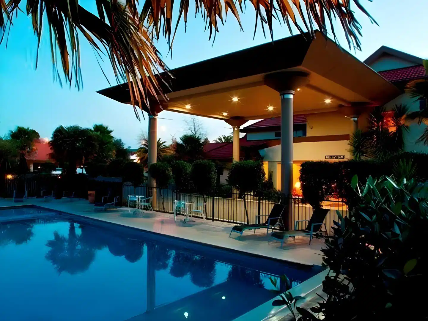 Regal Palms 5 Star City Resort Pool