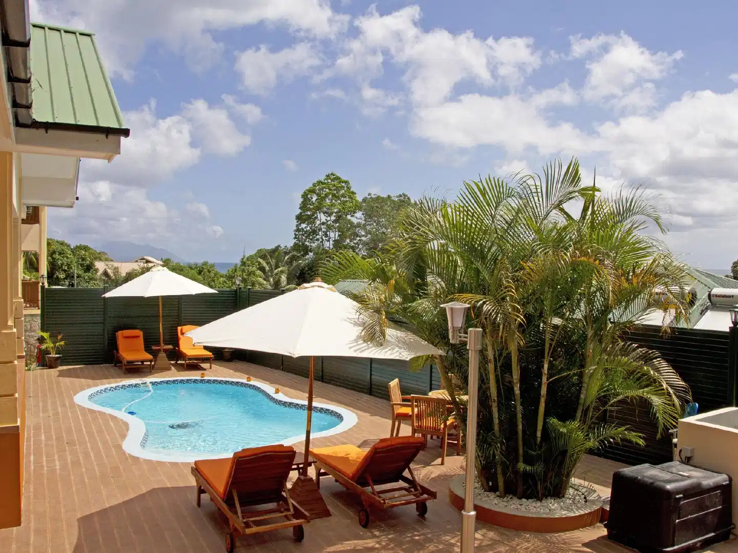 The Palm Seychelles Pool