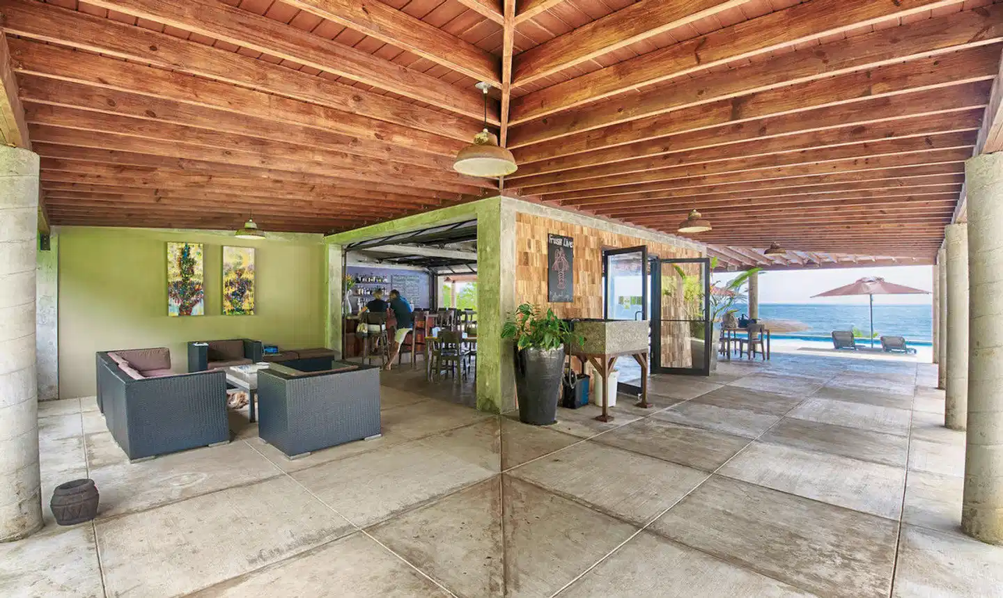 Pagua Bay House Lobby