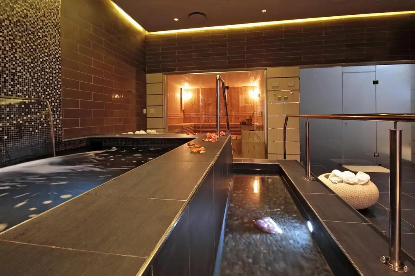 The Boardwalk Hotel, Convention Centre & Spa Wellness