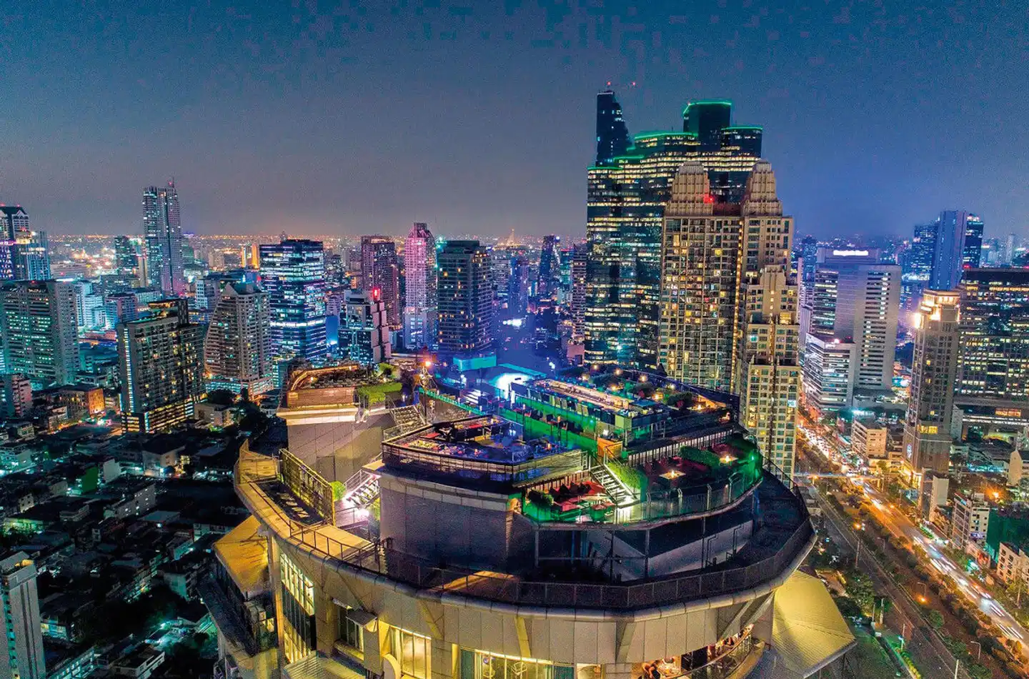 JC Kevin Sathorn Bangkok Hotel Sport und Entertainment