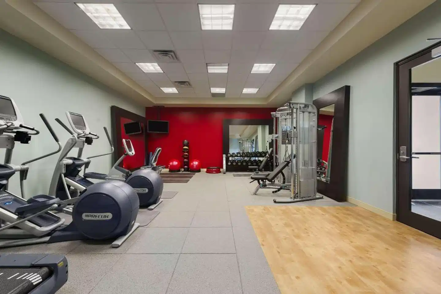 Embassy Suites by Hilton Orlando Lake Buena Vista South Sport und Entertainment