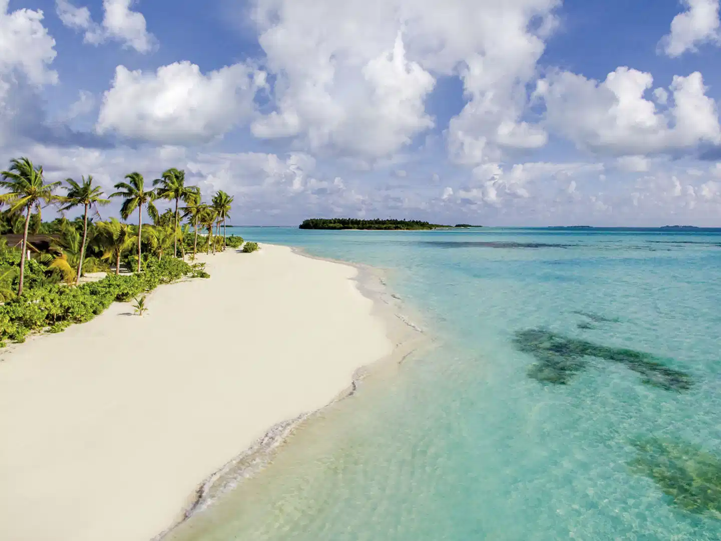 Innahura Maldives Resort Strand