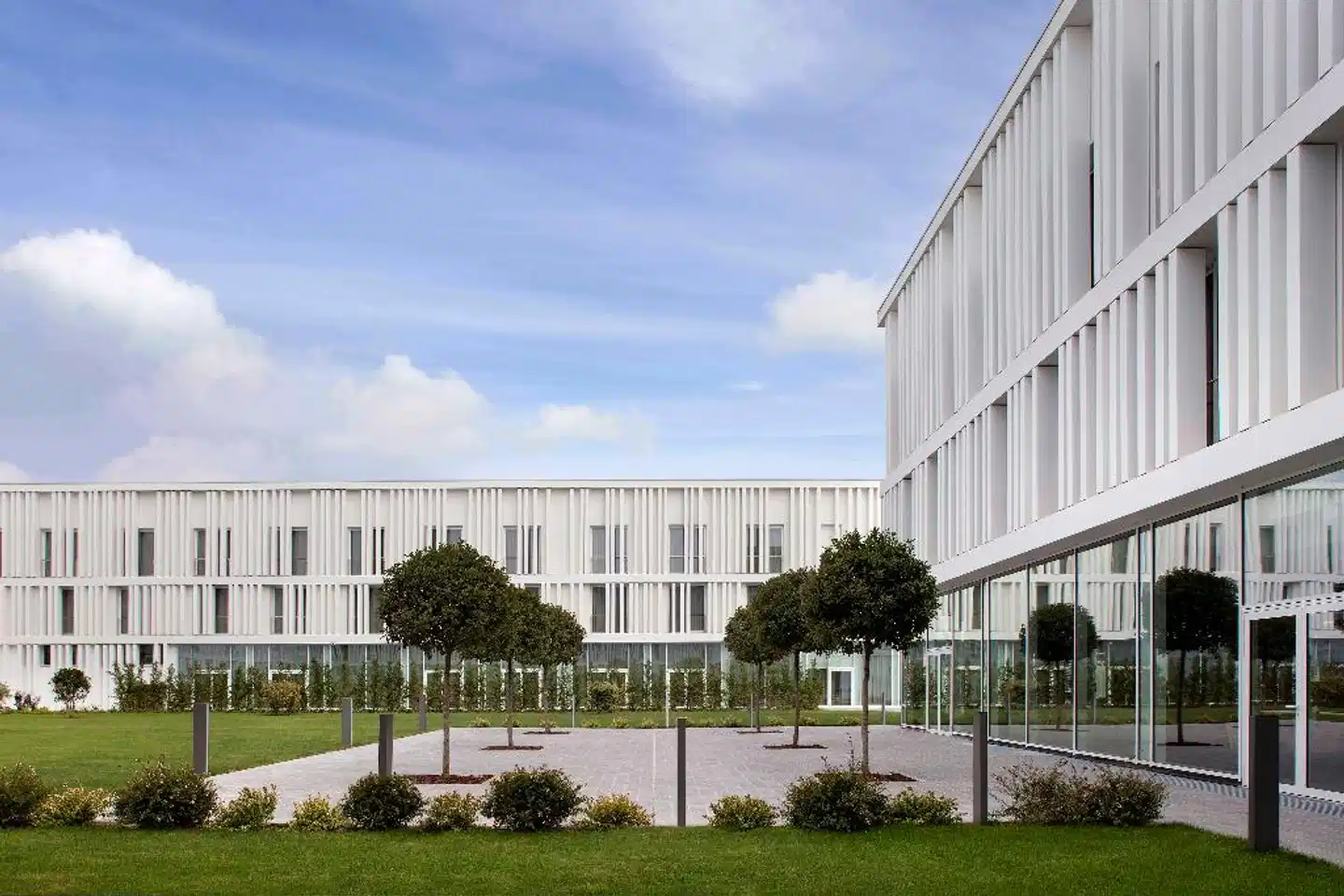 J Hotel Aussenansicht