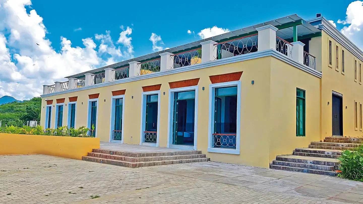 Mystique Trinidad Aussenansicht