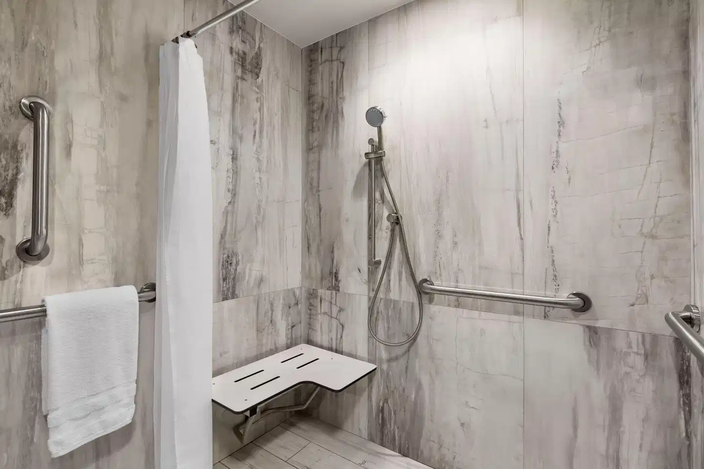 Le Méridien New York, Fifth Avenue Badezimmer