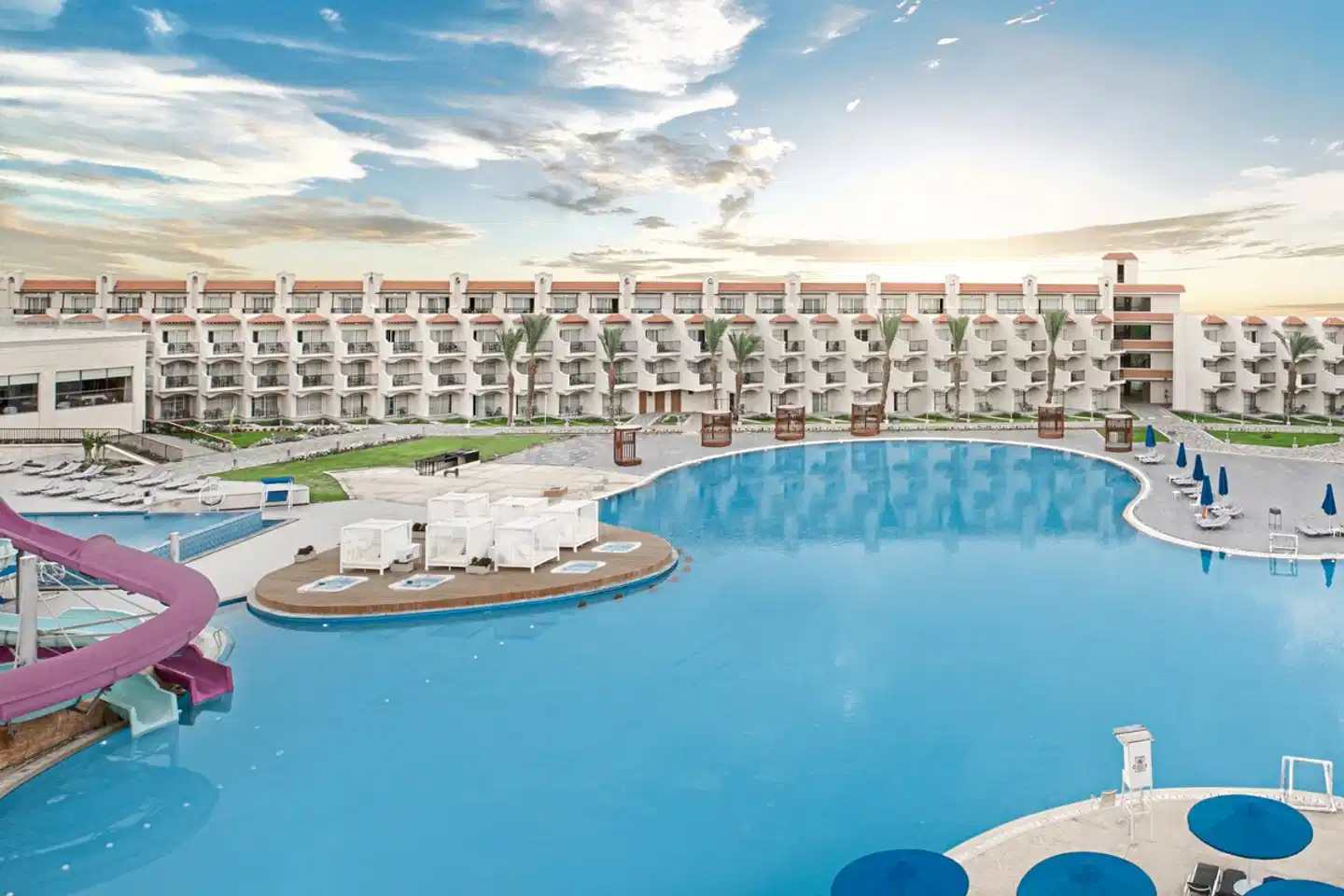 The V Luxury Resort Sahl Hasheesh Pool