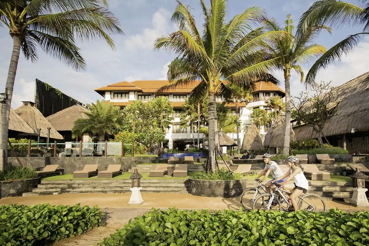 Holiday Inn Resort Bali Benoa Aussenansicht