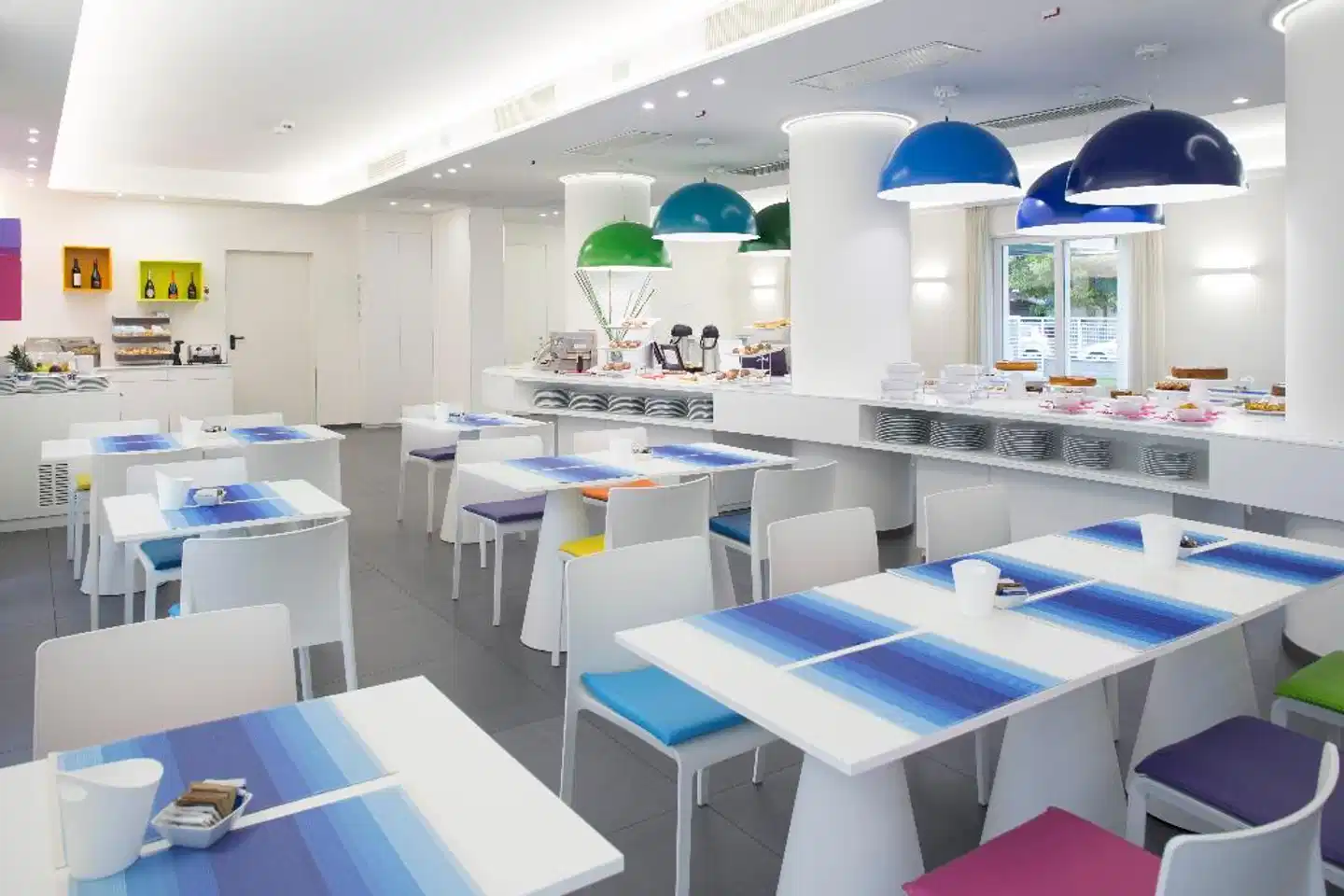 Love Boat Restaurant