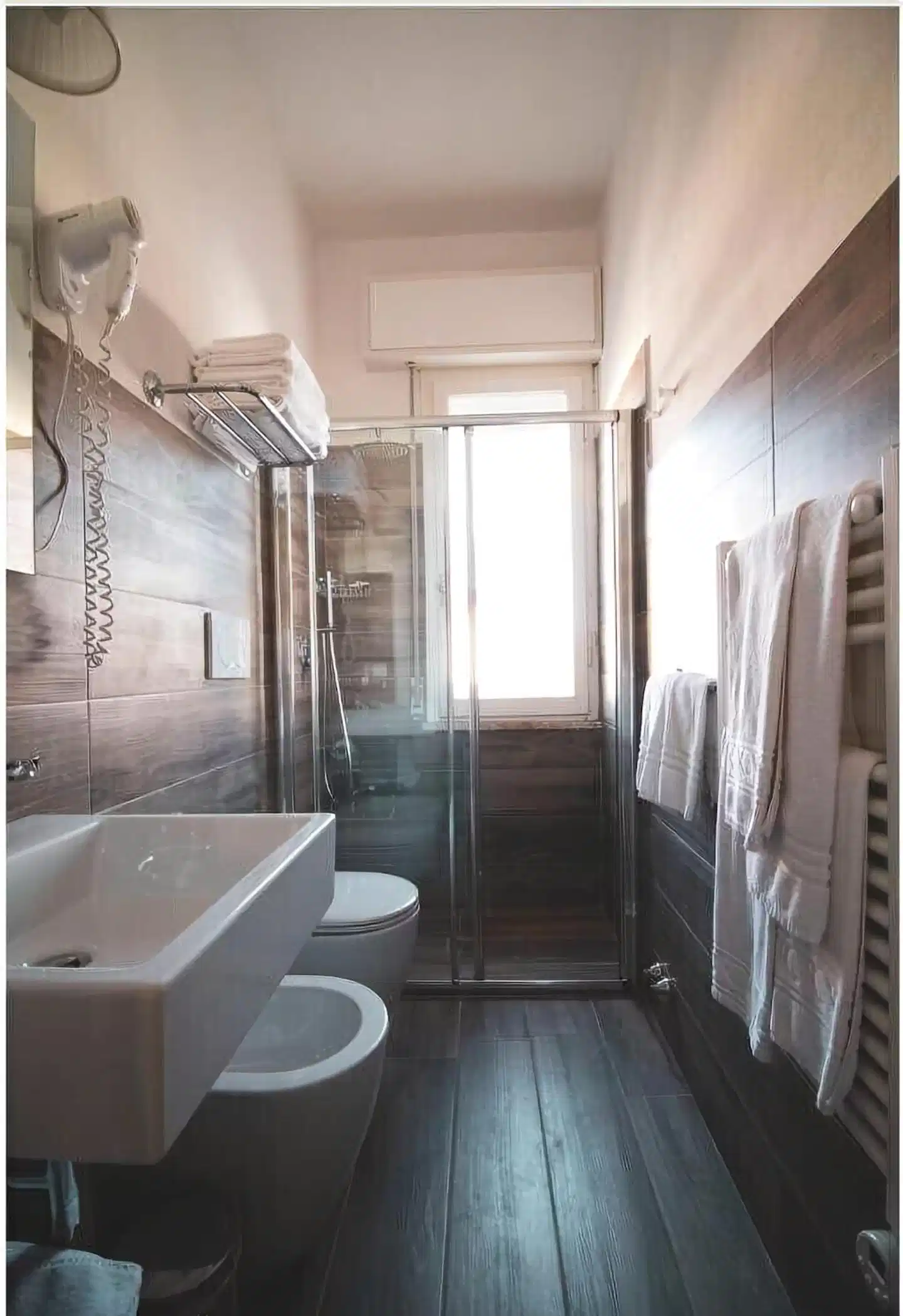 Hotel Maarea Badezimmer