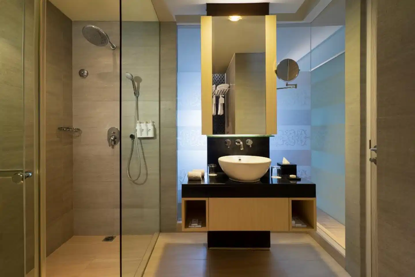 Swiss-Belhotel Tuban Badezimmer