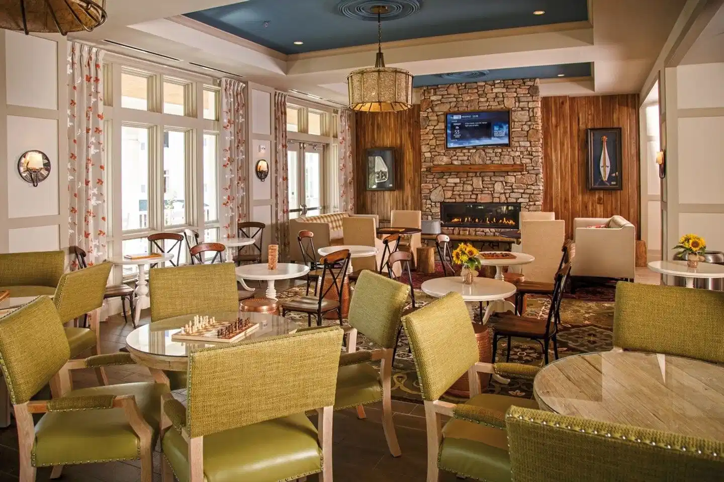 Dollywood's DreamMore Resort & Spa Restaurant