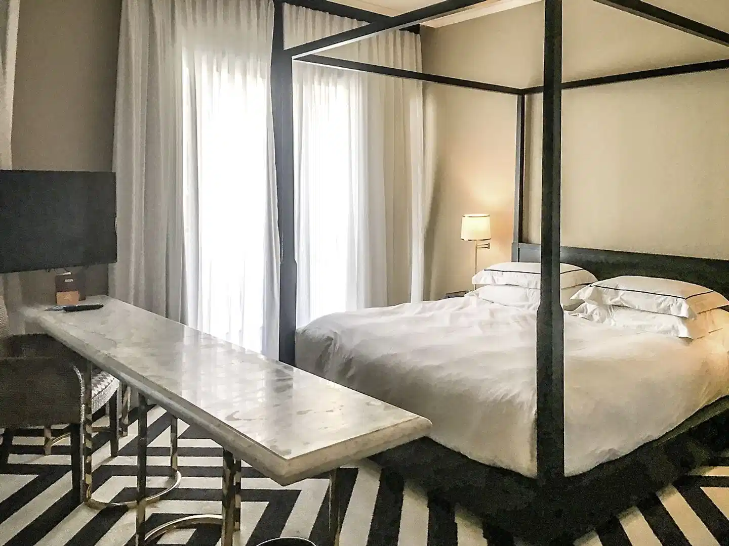 Brown Beach House Tel Aviv Wohnbeispiel