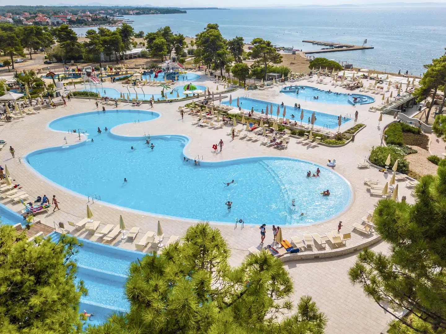 Zaton Holiday Resort - 3* Apartments Pool