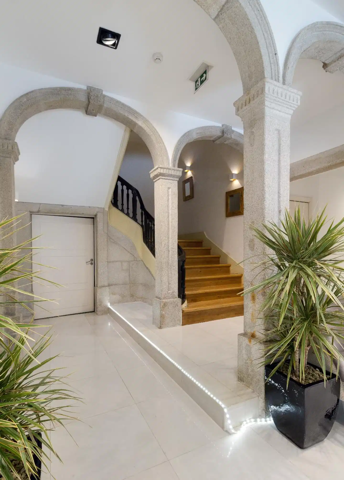 OCA Flores Hotel Boutique Lobby