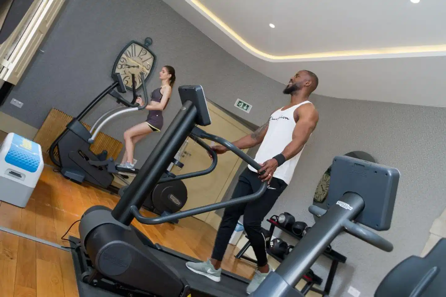 OCA Flores Hotel Boutique Sport und Entertainment