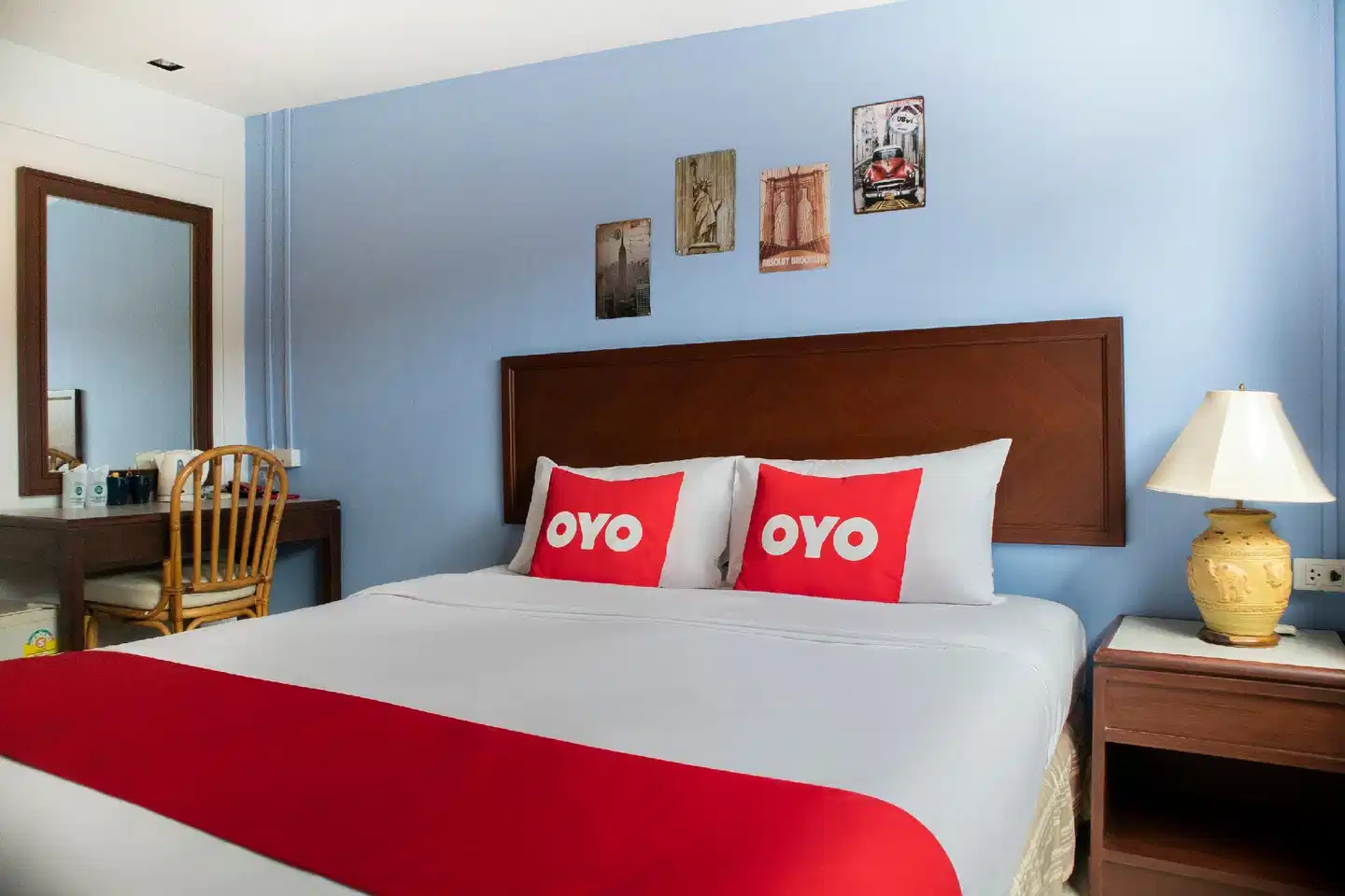 At Night Hostel Wohnbeispiel