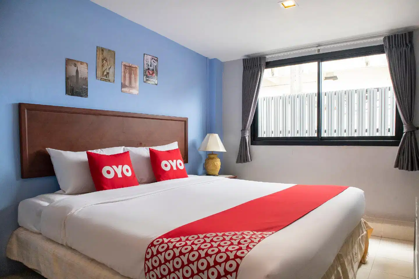 At Night Hostel Wohnbeispiel