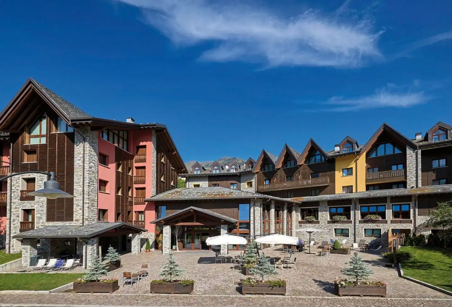 Blu Hotel Acquaseria Aussenansicht