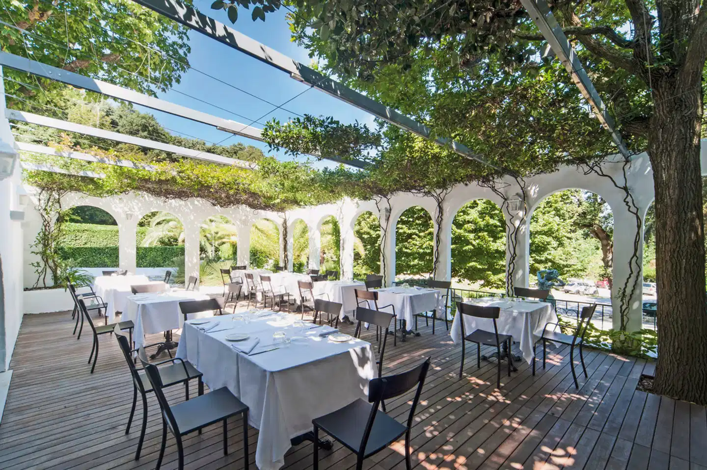 See Bay Hotel Restaurant