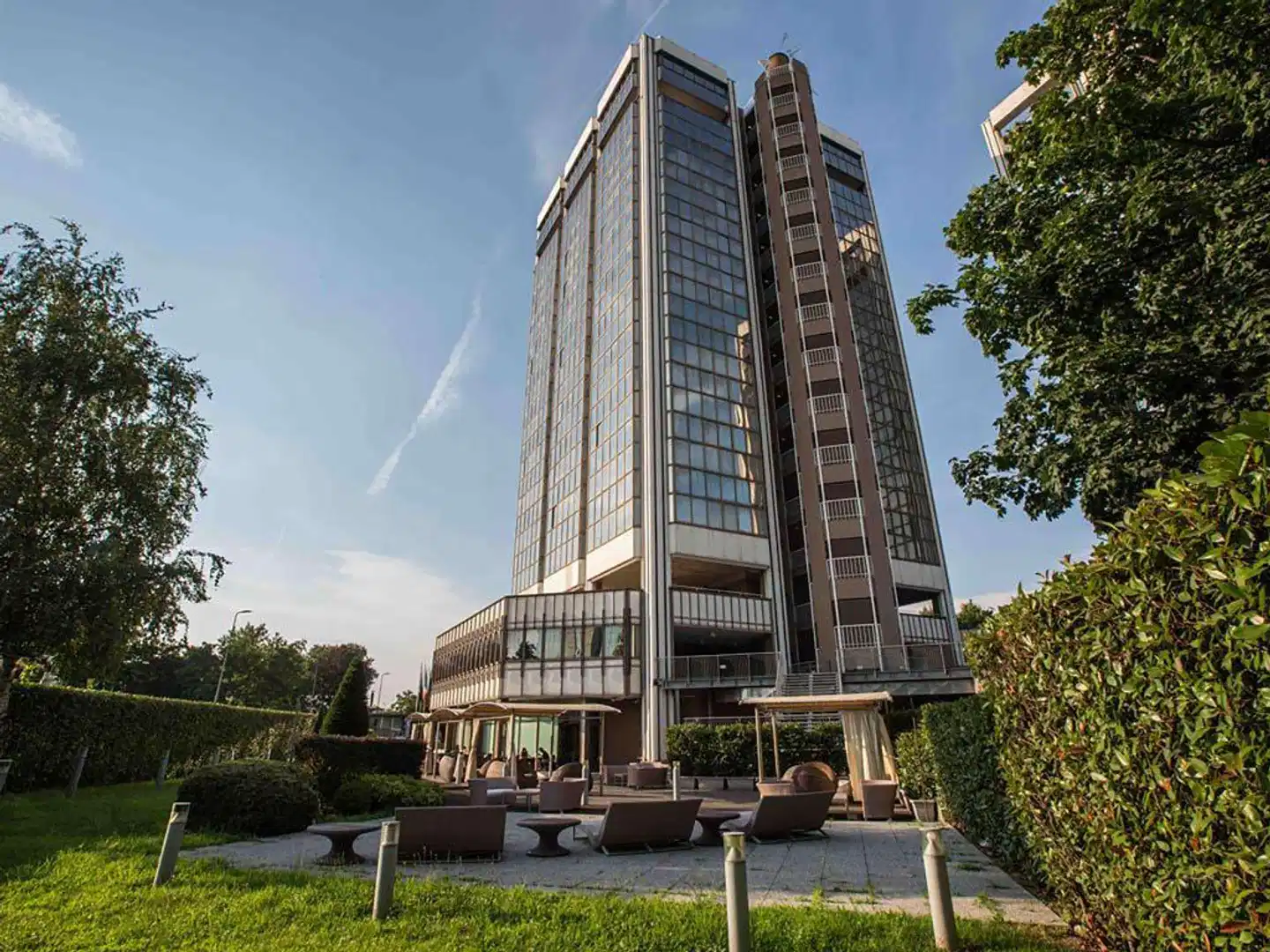 The Hub Hotel Aussenansicht